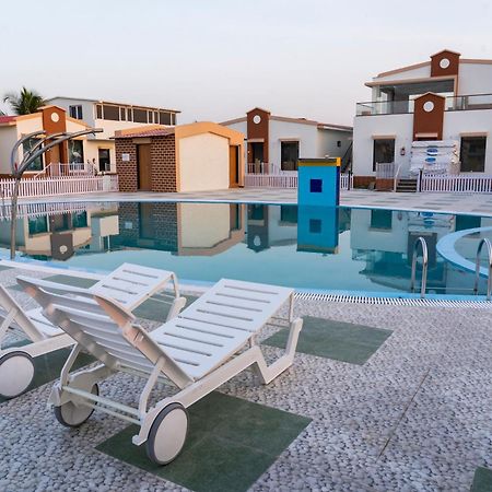 Flamingo Club And Resort Una 3 Km Away From Diu Check Post Luaran gambar