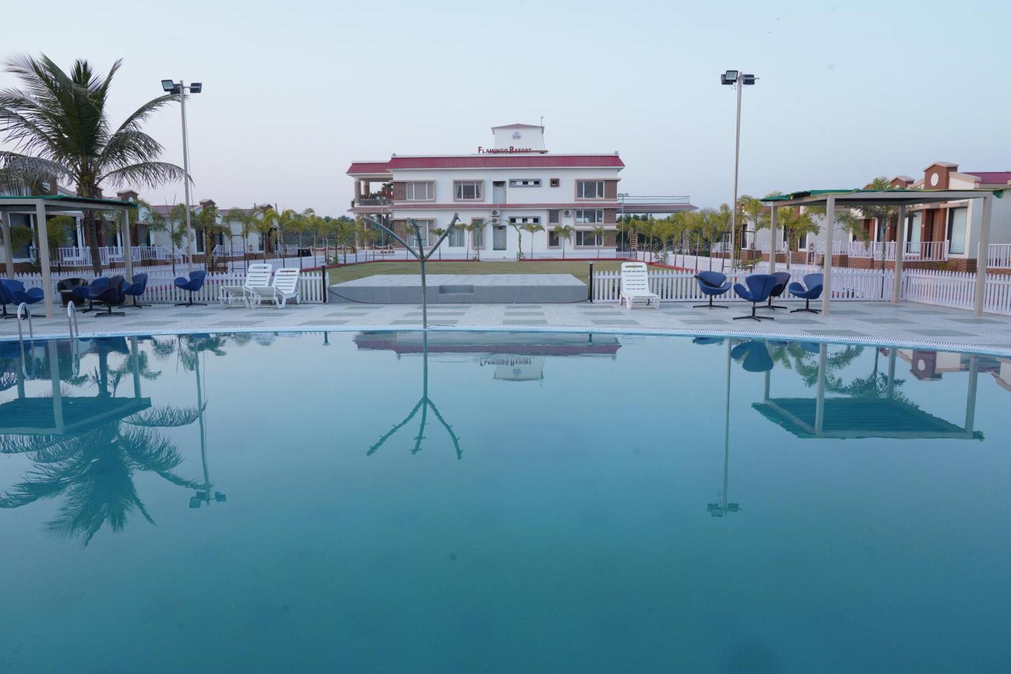 Flamingo Club And Resort Una 3 Km Away From Diu Check Post Luaran gambar