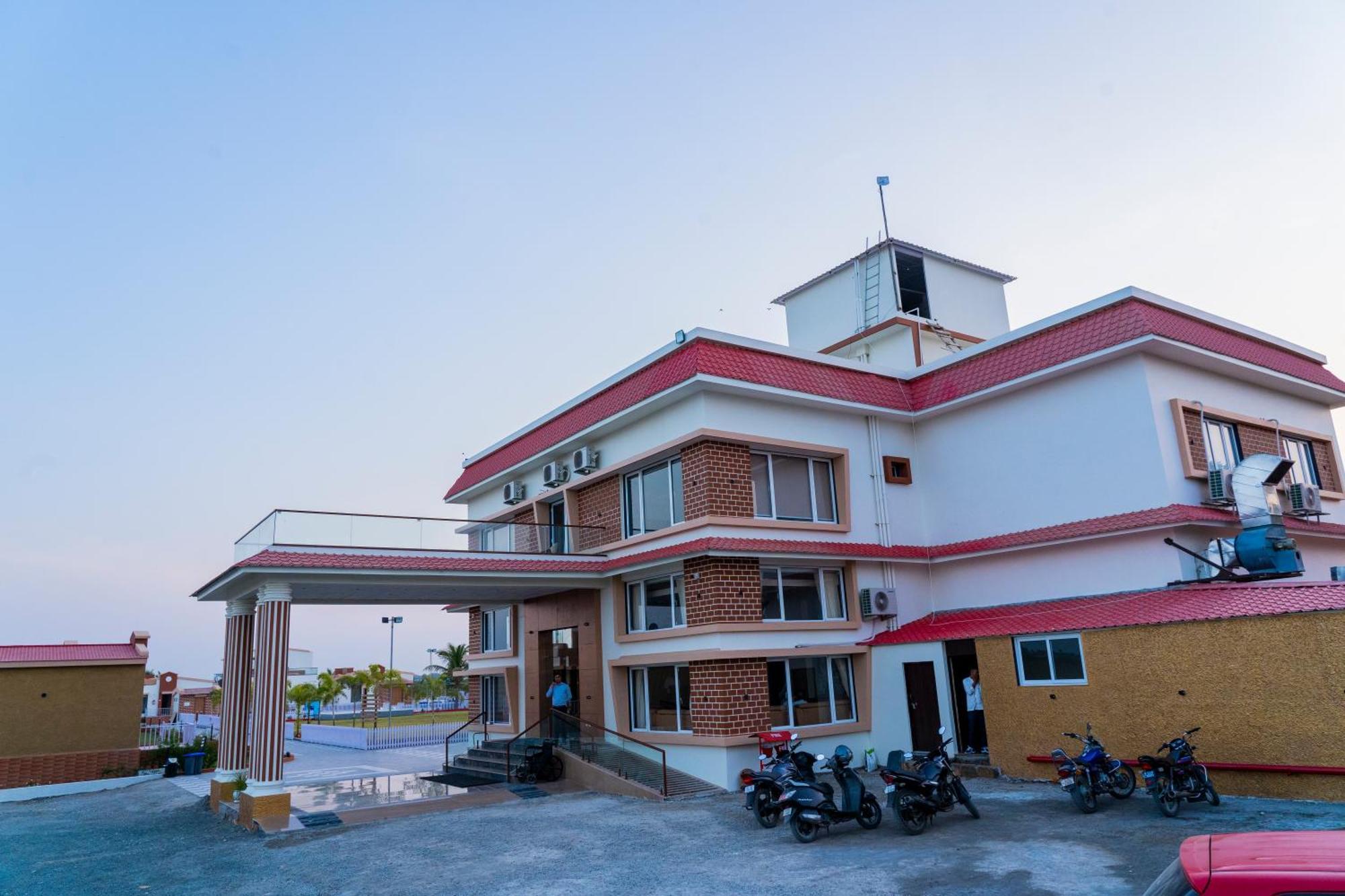 Flamingo Club And Resort Una 3 Km Away From Diu Check Post Luaran gambar